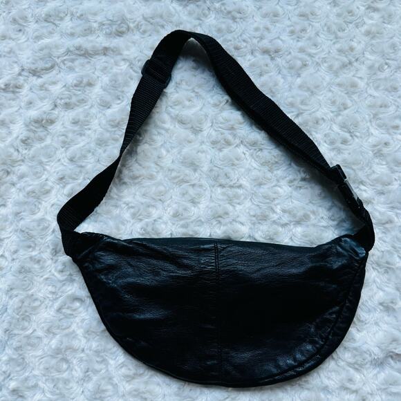 Fanny Pack Classic Black Leather Waist Adjustable 2 Zippered Bag - Picture 4 of 6